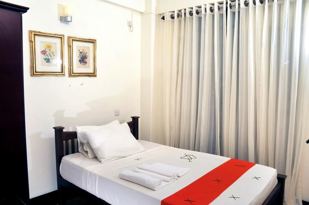 Prestige Court Residencies Hotell Dehiwala-Mount Lavinia Eksteriør bilde