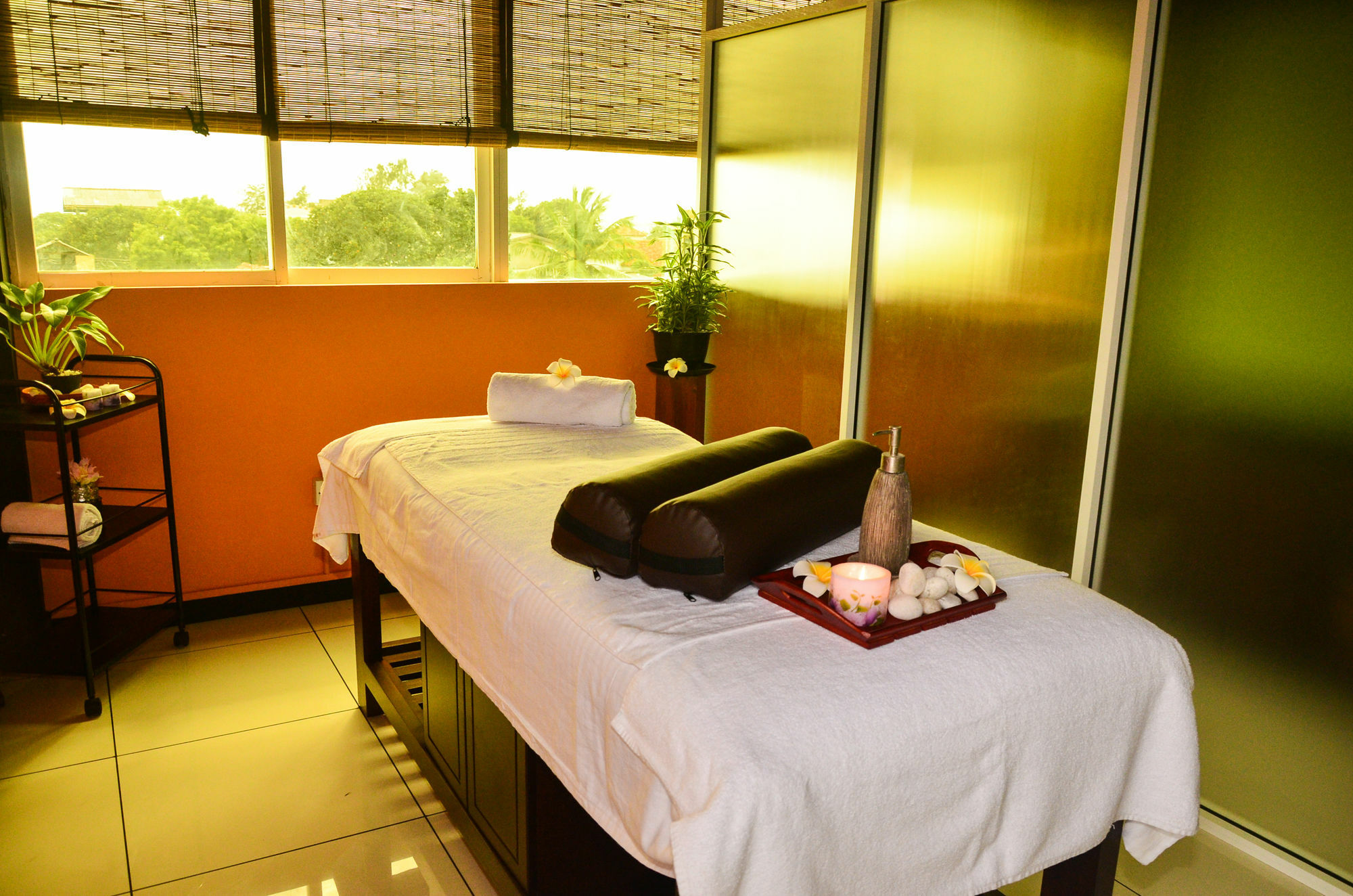 Prestige Court Residencies Hotell Dehiwala-Mount Lavinia Eksteriør bilde