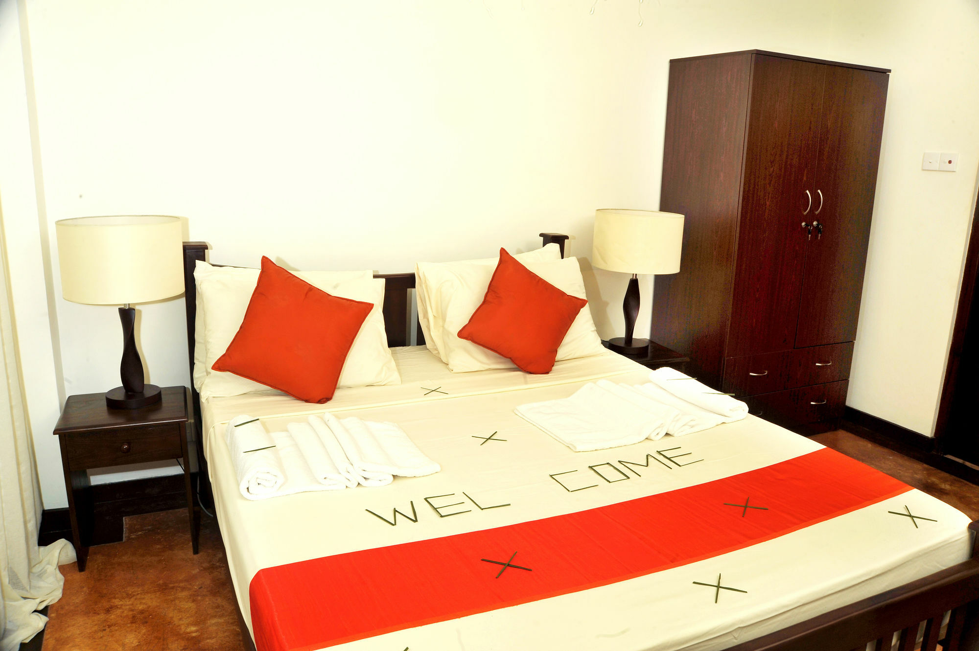 Prestige Court Residencies Hotell Dehiwala-Mount Lavinia Eksteriør bilde