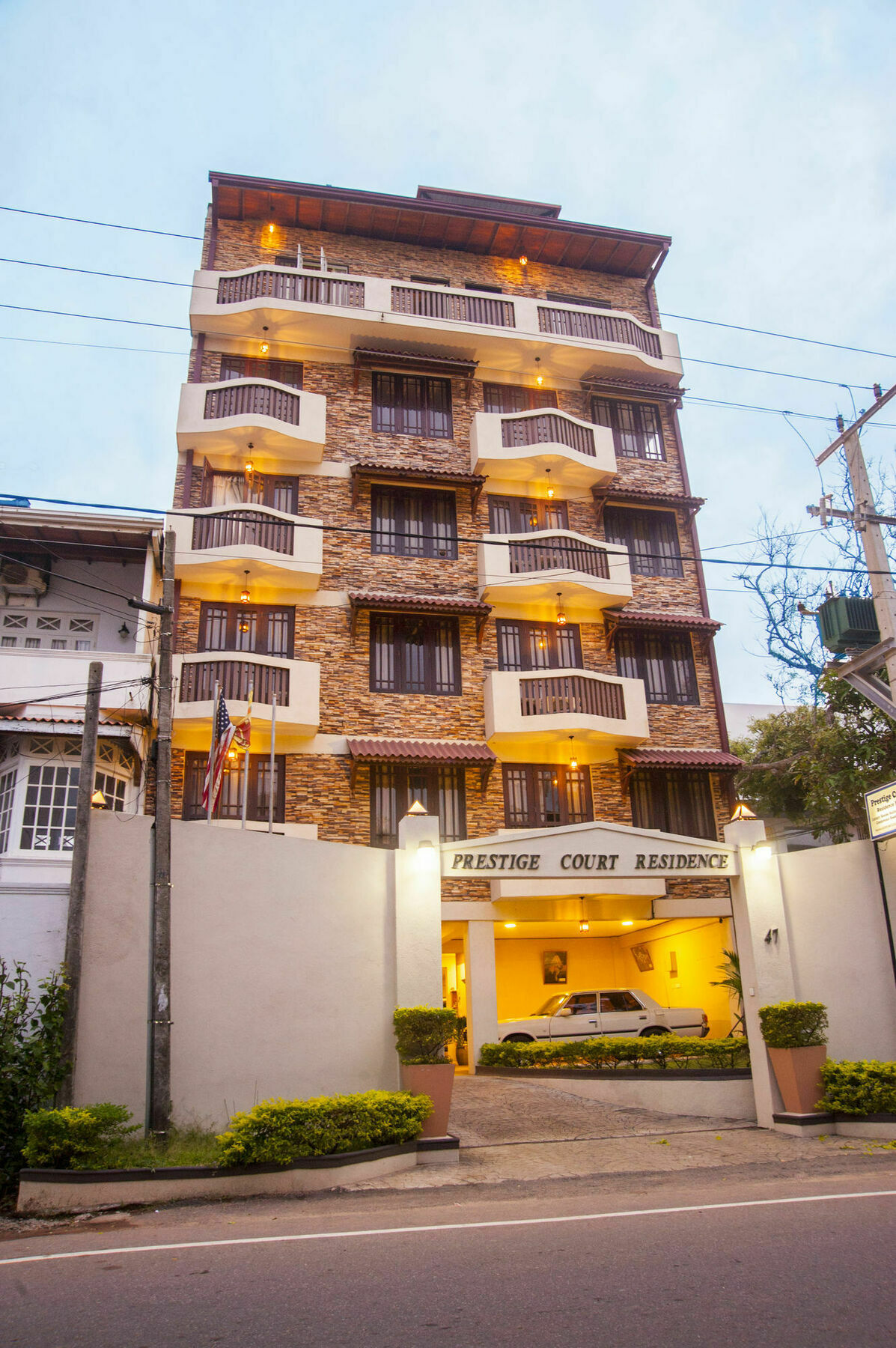 Prestige Court Residencies Hotell Dehiwala-Mount Lavinia Eksteriør bilde